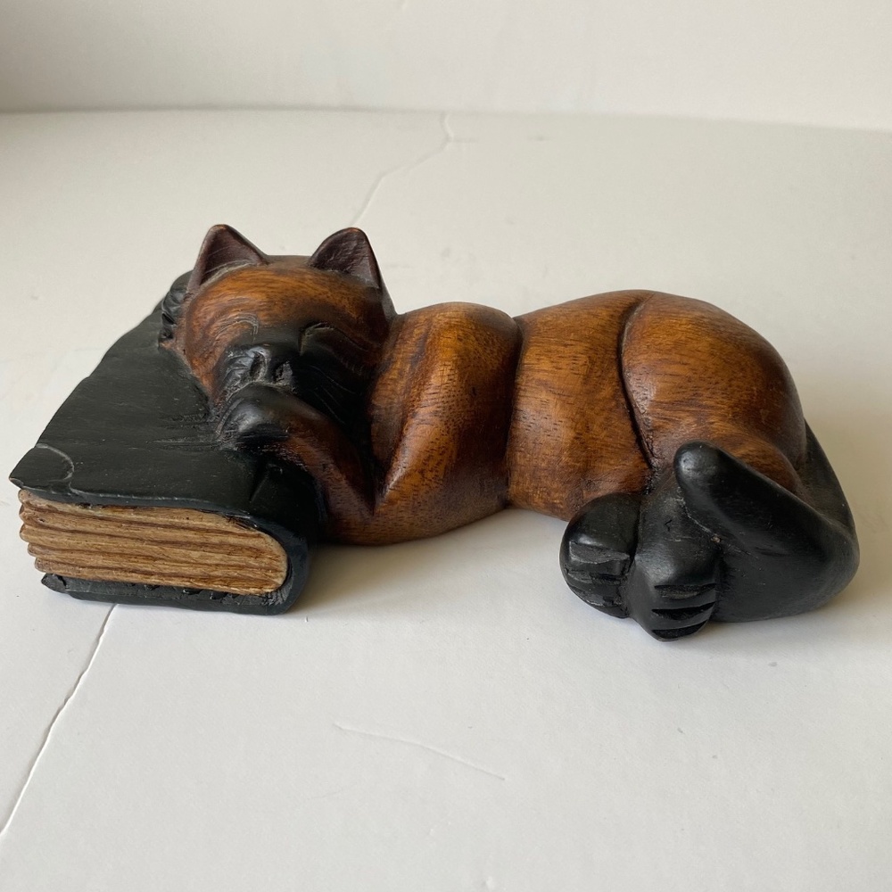 Siamese Cat Sleeping with a Book Hand Carved in Wood Vintage